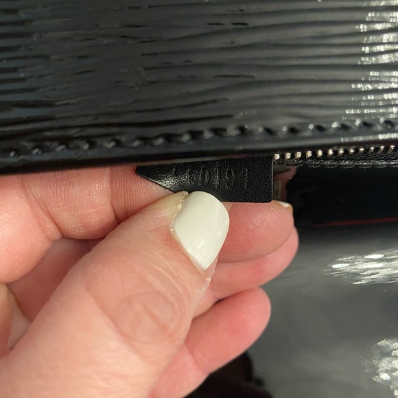 💯AUTHENTIC VINTAGE LV CLUTCH🖤 - Picture 5 of 7